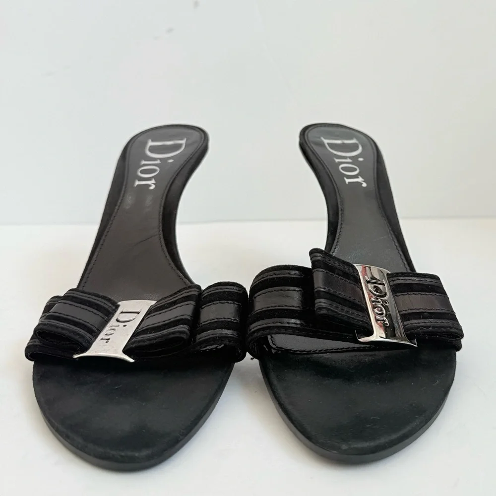 Christian Dior Y2K Black Leather Logo Plaque Kitten Heel Mules 39.5 Galliano Era